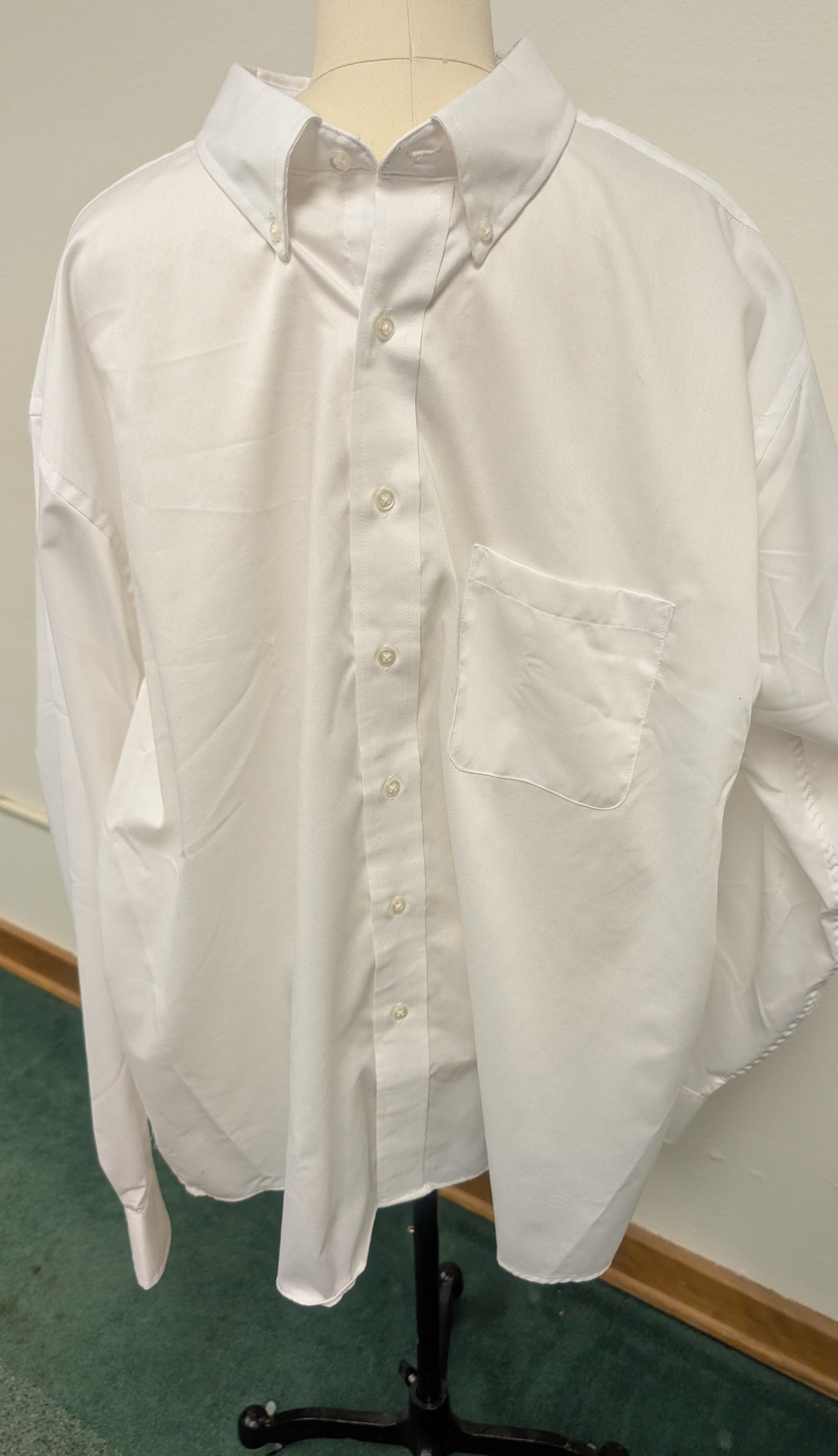 VAN HEUSEN - WHITE LONG SLEEVE SHIRT